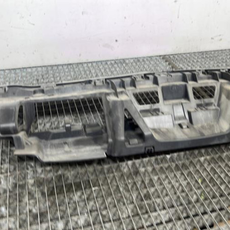 Armature avant, Masque avant PEUGEOT 5008 1