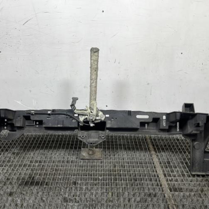 Renfort pare choc avant (traverse) PEUGEOT 5008 1 Photo n°4