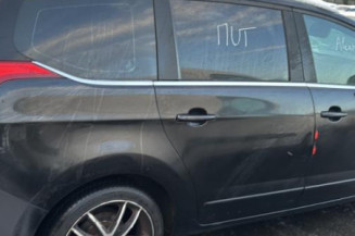 Renfort pare choc avant (traverse) PEUGEOT 5008 1