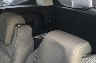 Renfort pare choc avant (traverse) PEUGEOT 5008 1