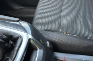 Renfort pare choc avant (traverse) PEUGEOT 5008 1