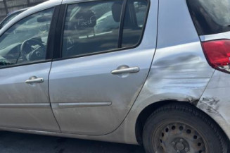 Porte avant droit RENAULT CLIO 3
