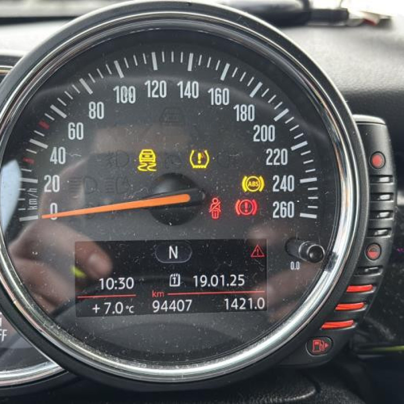 Air bag conducteur MINI MINI 3 F56 Photo n°17