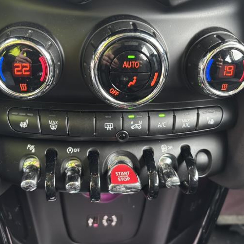 Poignee interieur avant gauche MINI MINI 3 F56 Photo n°15