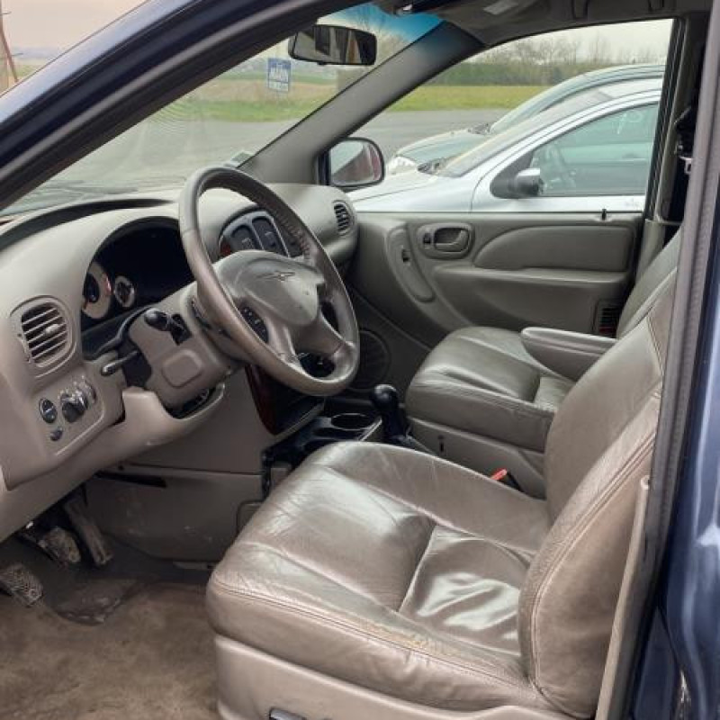 Calandre CHRYSLER GRAND VOYAGER 4 Photo n°11