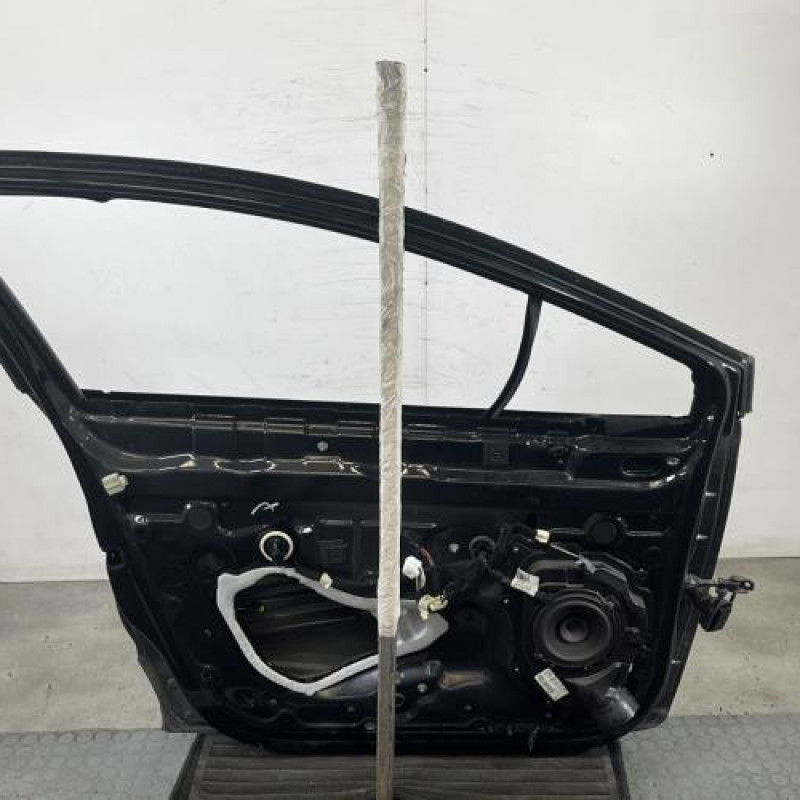 Porte avant gauche RENAULT CLIO 4 Photo n°5