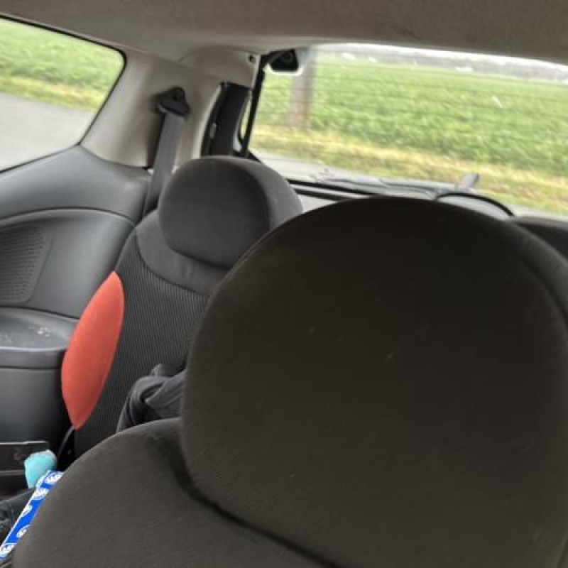 Bas de caisse droit CITROEN C2 Photo n°14