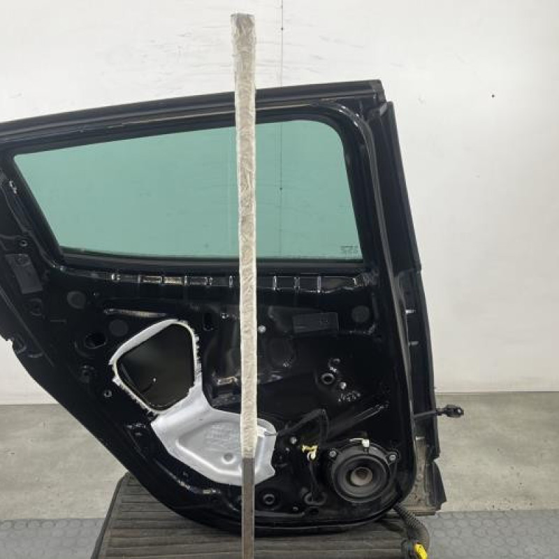 Porte arriere gauche RENAULT CLIO 4 Photo n°2
