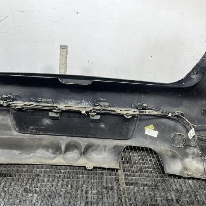 Pare choc arriere RENAULT CLIO 4 Photo n°5