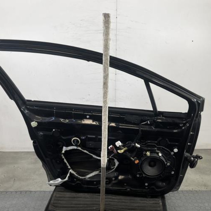 Porte avant gauche RENAULT CLIO 4 Photo n°5