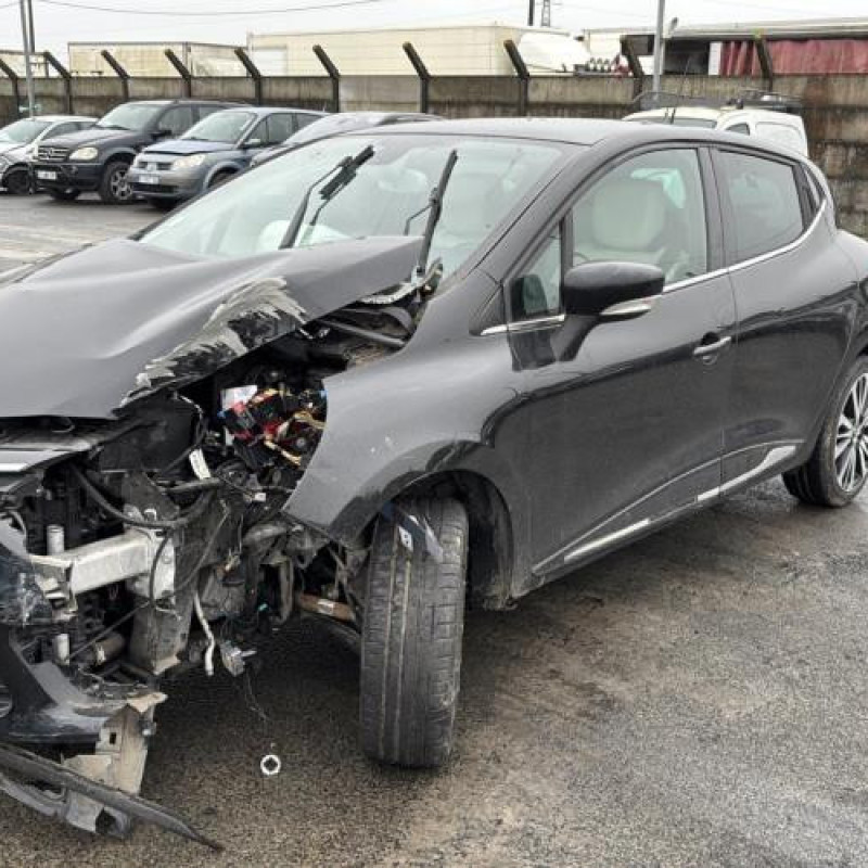 Vitre avant gauche RENAULT CLIO 4 Photo n°7