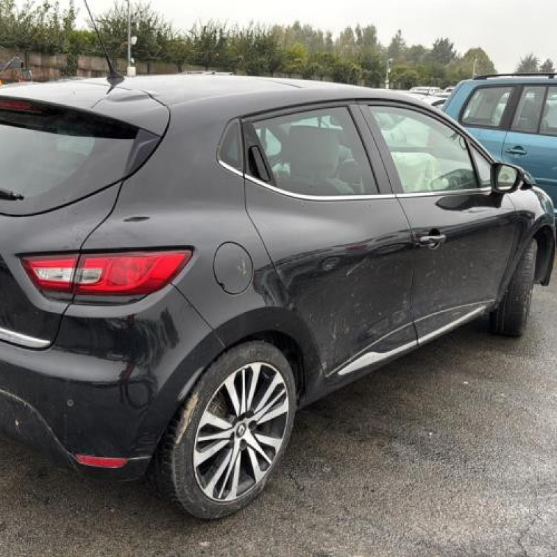 Vitre avant gauche RENAULT CLIO 4 Photo n°14