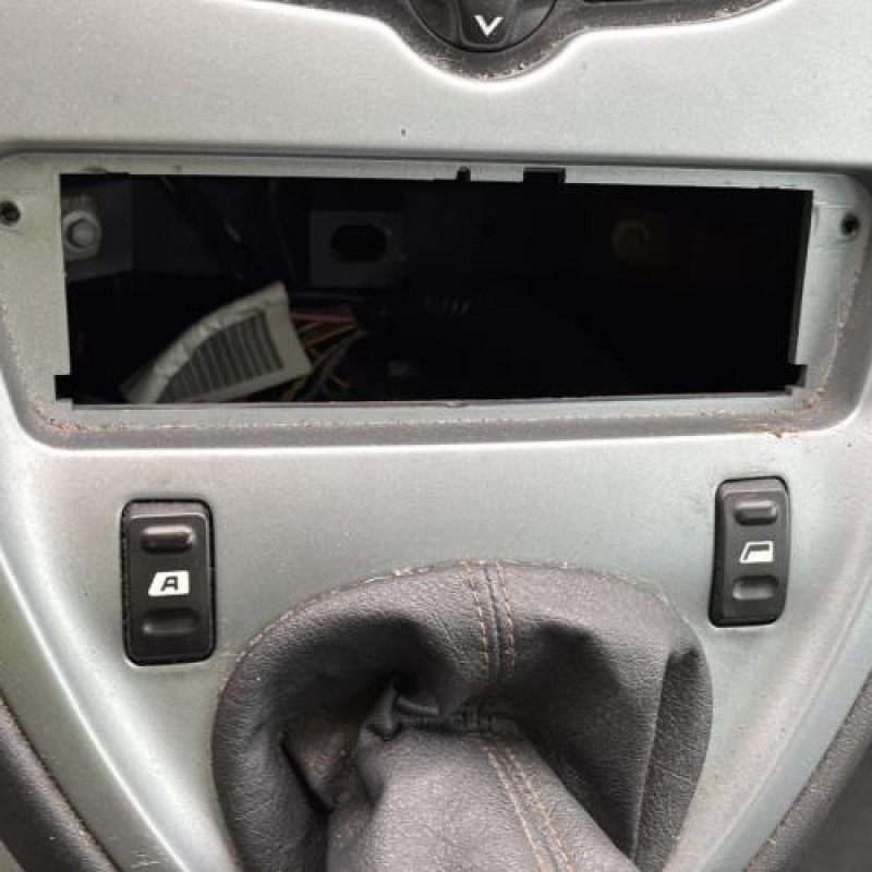 Aile avant droit CITROEN XSARA PICASSO Photo n°20