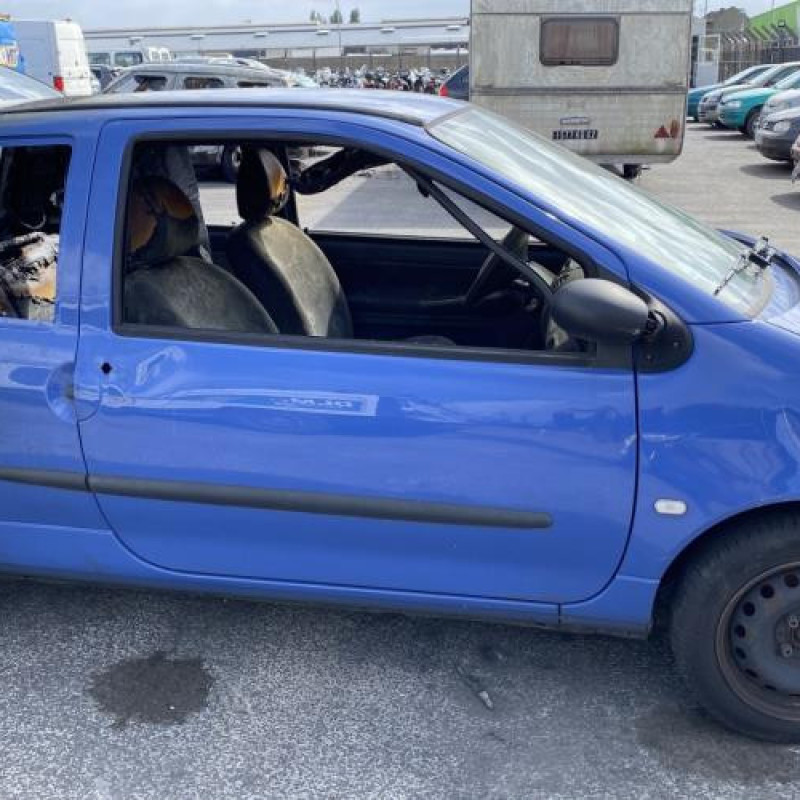 Capot RENAULT TWINGO 1 Photo n°16