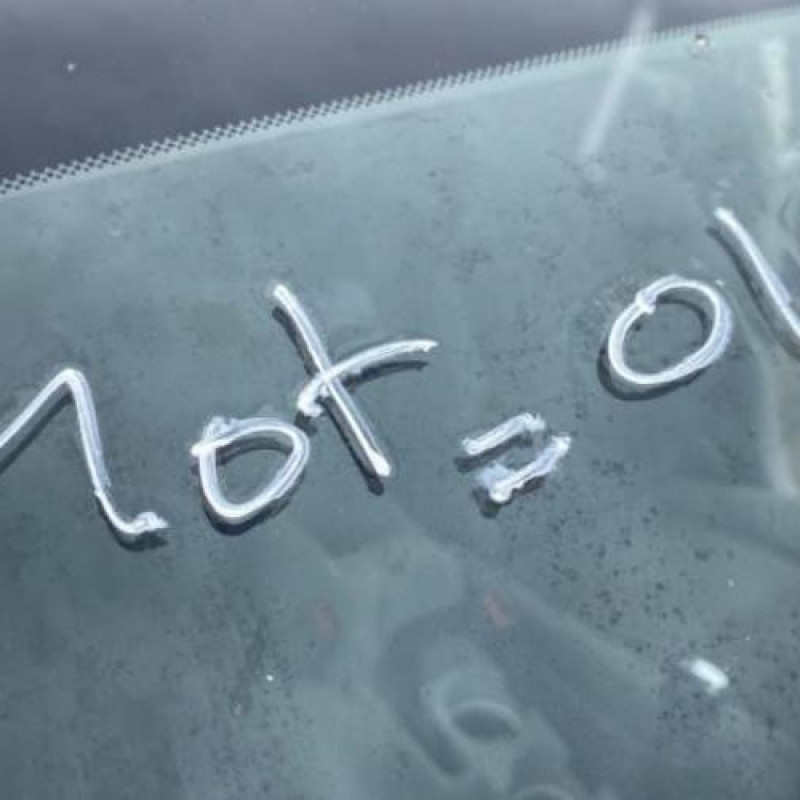 Capot DODGE CALIBER Photo n°15