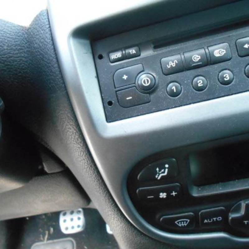 Bras essuie glace avant droit PEUGEOT 206 Photo n°8