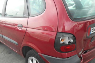 Bras essuie glace avant droit RENAULT SCENIC 1