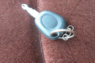 Bras essuie glace avant droit RENAULT SCENIC 1