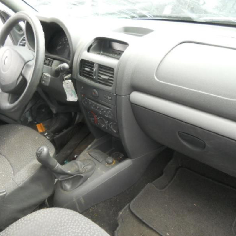 Bras essuie glace avant gauche RENAULT CLIO 2 CAMPUS Photo n°7