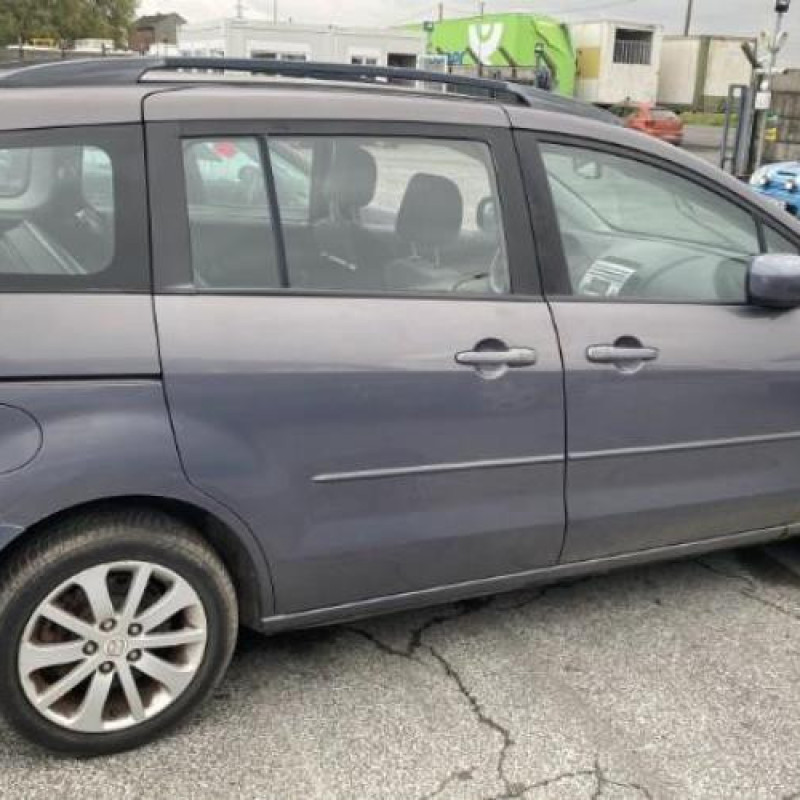 Feu arriere principal gauche (feux) MAZDA 5 1 Photo n°17