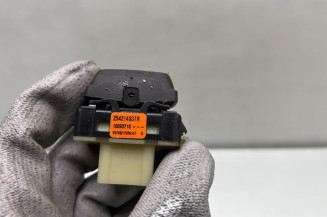 Interrupteur de leve vitre avant droit DACIA SANDERO 2