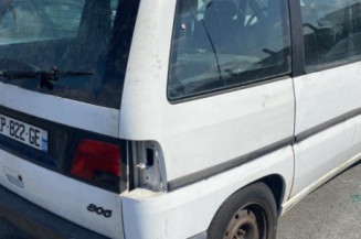 Optique avant principal gauche (feux)(phare) PEUGEOT 806