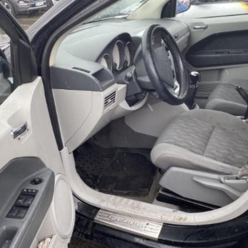 Malle/Hayon arriere DODGE CALIBER Photo n°15