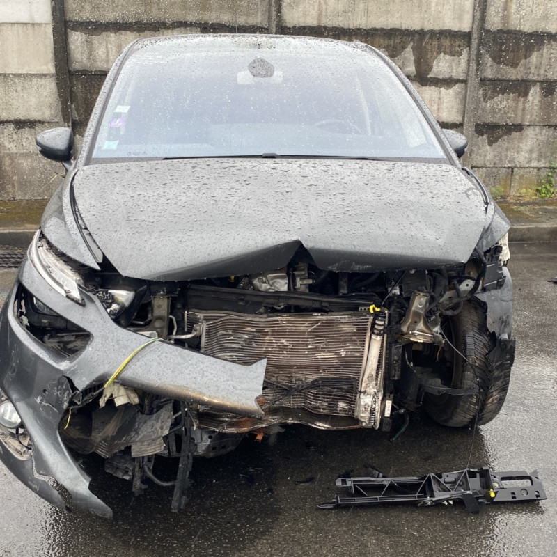 CITROEN C4 PICASSO 2 PHASE 1 1.2 PURETECH - 12V TURBO Photo n°9