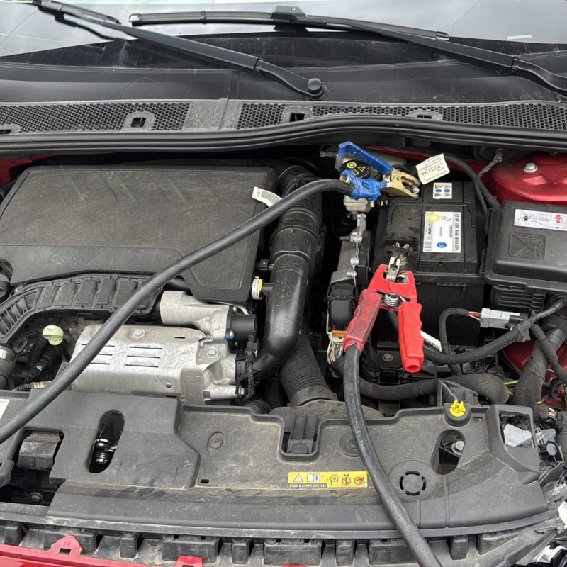 OPEL CORSA F 1.2i - 12V TURBO Photo n°7
