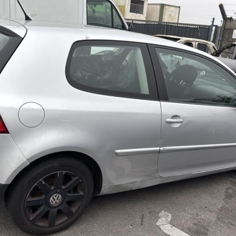 Porte avant gauche VOLKSWAGEN GOLF 5 Photo n°15