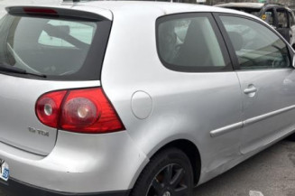 Vitre avant droit VOLKSWAGEN GOLF 5