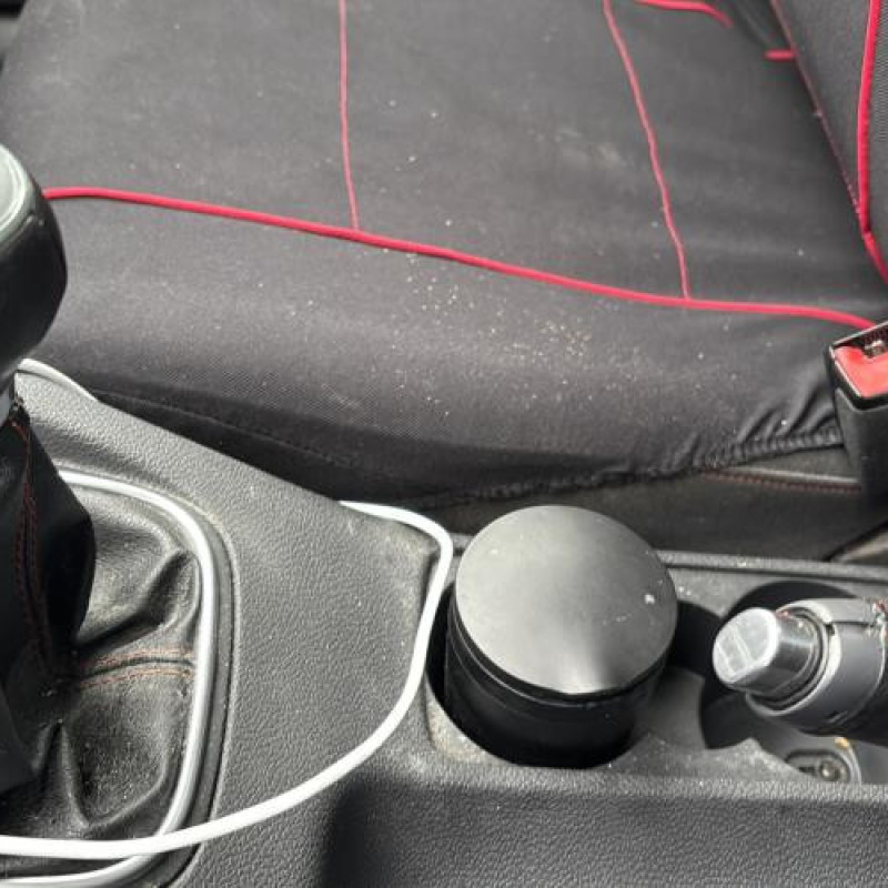 Vitre avant droit VOLKSWAGEN GOLF 5 Photo n°17