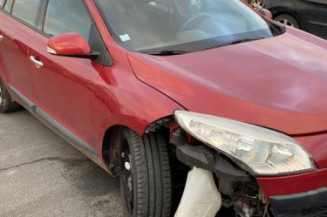 Vitre avant gauche RENAULT MEGANE 3