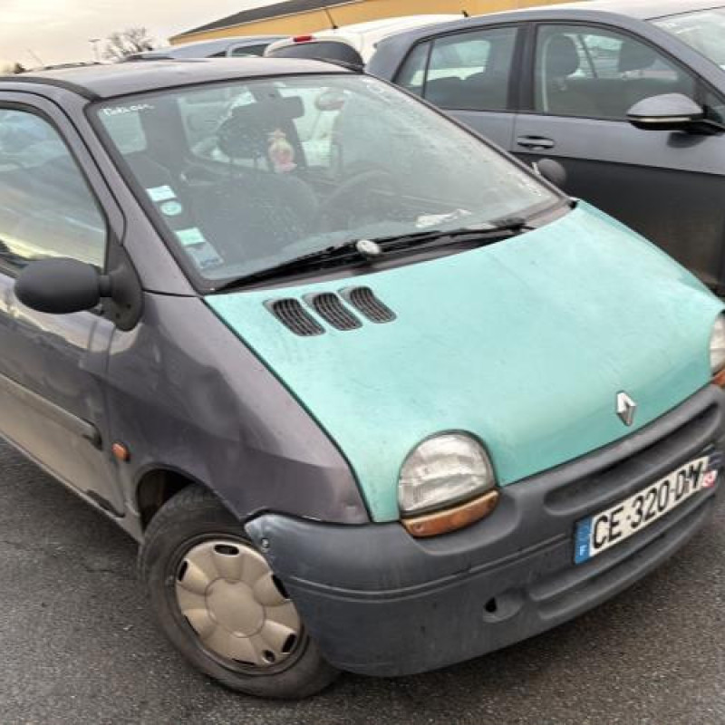 Vitre avant gauche RENAULT TWINGO 1 Photo n°6