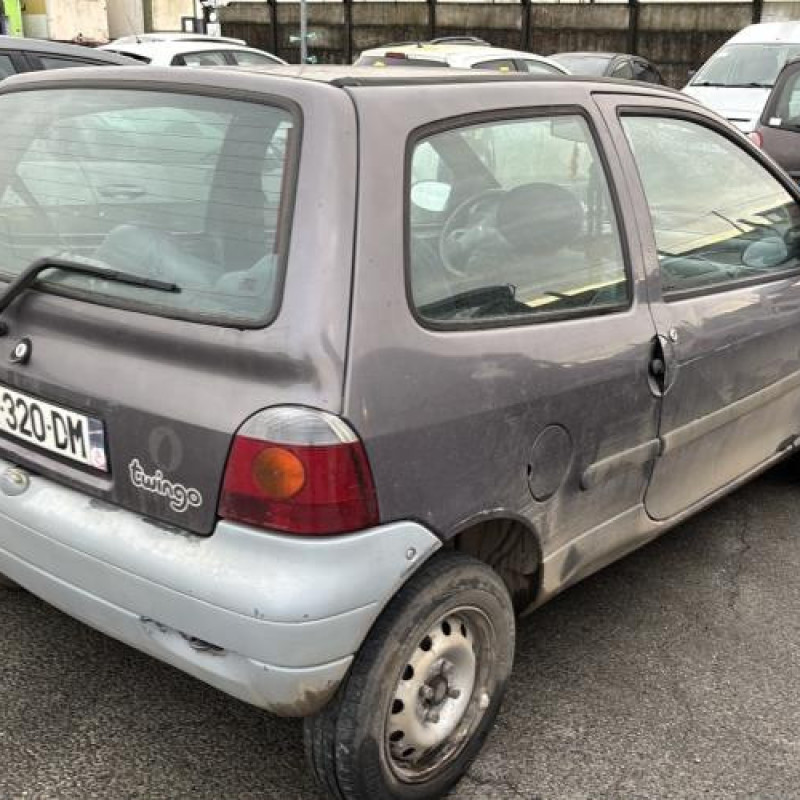 Vitre avant gauche RENAULT TWINGO 1 Photo n°7