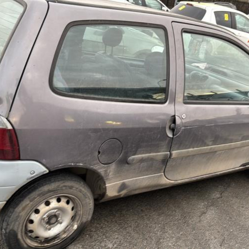 Vitre avant gauche RENAULT TWINGO 1 Photo n°10