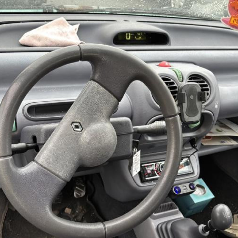 Vitre avant gauche RENAULT TWINGO 1 Photo n°15