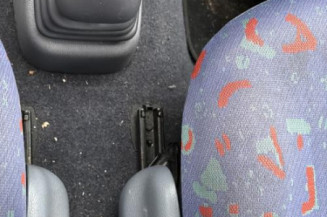 Vitre avant gauche RENAULT TWINGO 1