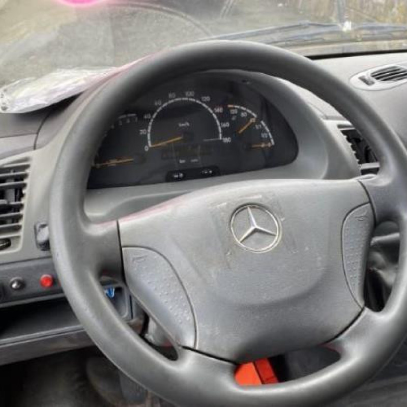 Serrure avant gauche MERCEDES SPRINTER 1 Photo n°15