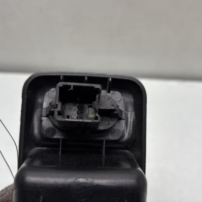 Interrupteur de leve vitre arriere droit FORD C-MAX 1 Photo n°3