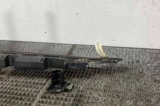 Support de pare chocs avant OPEL VIVARO 3