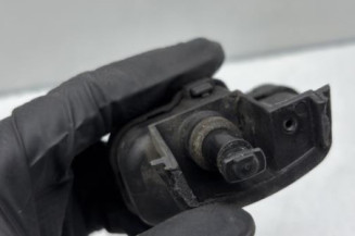 Actionneur verrou trappe d'essence VOLKSWAGEN SCIROCCO 3