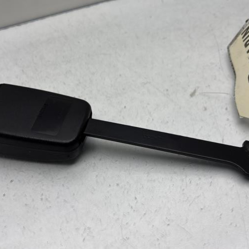 Attache ceinture avant droit PEUGEOT 405 Photo n°4