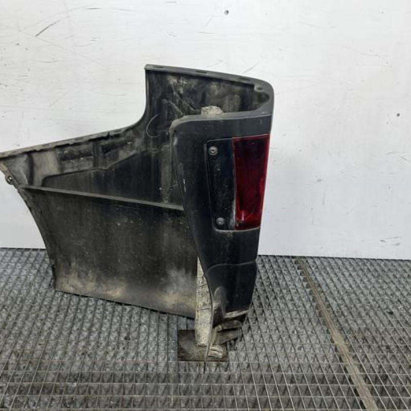 Crosse arriere droit RENAULT TRAFIC 3 COURT Photo n°3