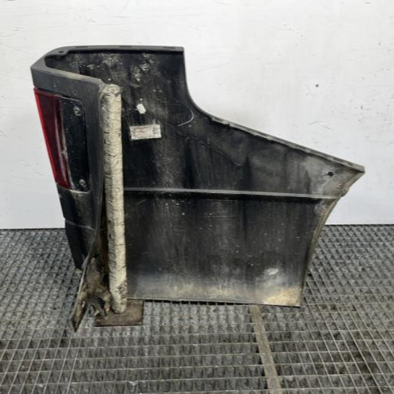 Crosse arriere gauche RENAULT TRAFIC 3 COURT Photo n°3