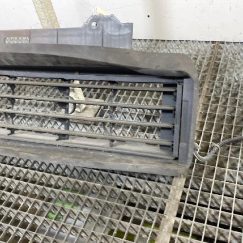 Deflecteur RENAULT CLIO 4 Photo n°3