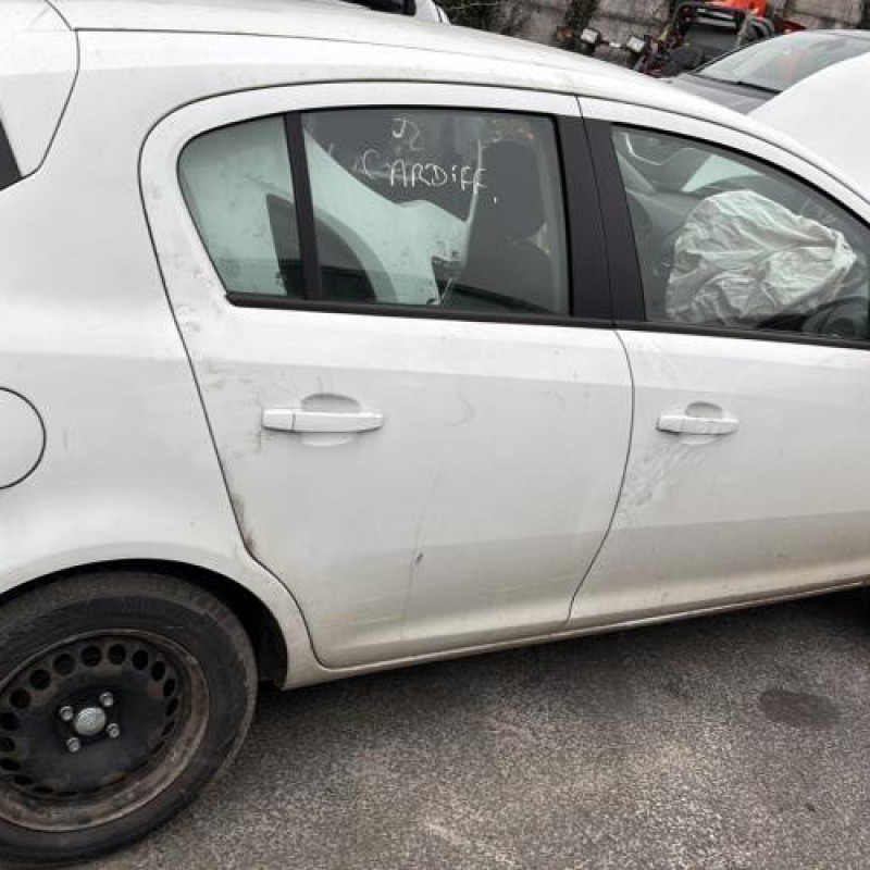 Aile avant droit OPEL CORSA D Photo n°11