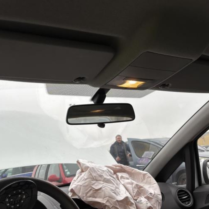 Aile avant gauche OPEL CORSA D Photo n°17