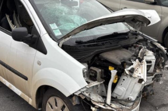 Aile avant droit RENAULT TWINGO 2