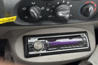 Aile avant droit RENAULT TWINGO 2